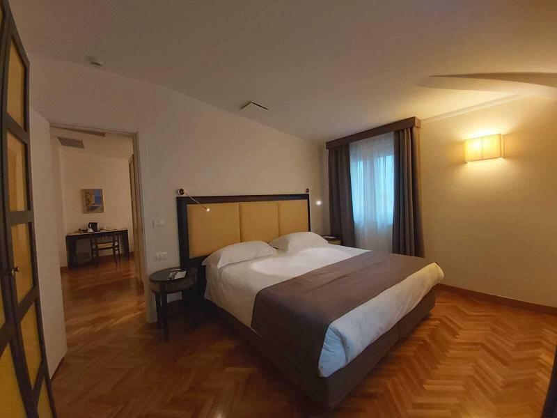 רג'יו די קאלאבריה Torrione Hotel מראה חיצוני תמונה