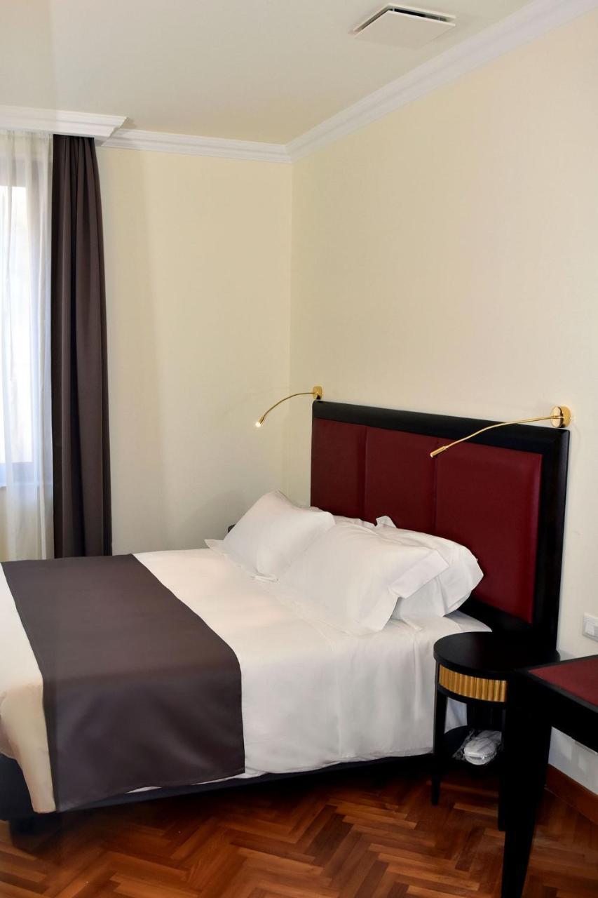 רג'יו די קאלאבריה Torrione Hotel מראה חיצוני תמונה